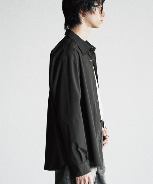 WYM LIDNM（ウィム バイ リドム）の「MICRO SPAN BASIC SHIRT（シャツ/ブラウス・メンズ・チャコール/ナチュラル/サックスブルー/グレイッシュブルー・S/L/M）」の14枚目の写真