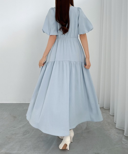 CENEA(セネア)の「バルーンスリーブティアードワンピース(ワンピース・レディース・ライトブルー/ブラック/アイボリー・LARGE/MEDIUM/SMALL/MT/X-LARGE)」の11枚目の写真