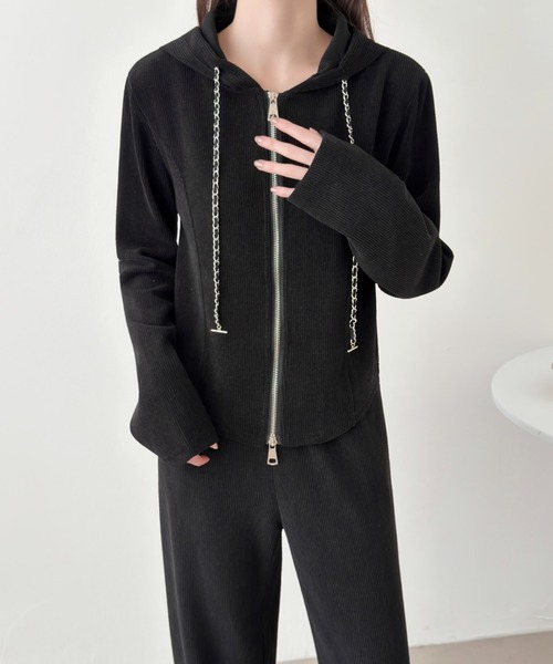 ABITOKYO(アビトーキョー)の「フーディショート丈コーヂュロイジャケットセットアップ(セットアップ・レディース・ブラック/チャコールグレー/ベージュ・FREE)」の16枚目の写真