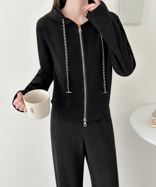 ABITOKYO(アビトーキョー)の「フーディショート丈コーヂュロイジャケットセットアップ(セットアップ・レディース・ブラック/チャコールグレー/ベージュ・FREE)」の20枚目の写真