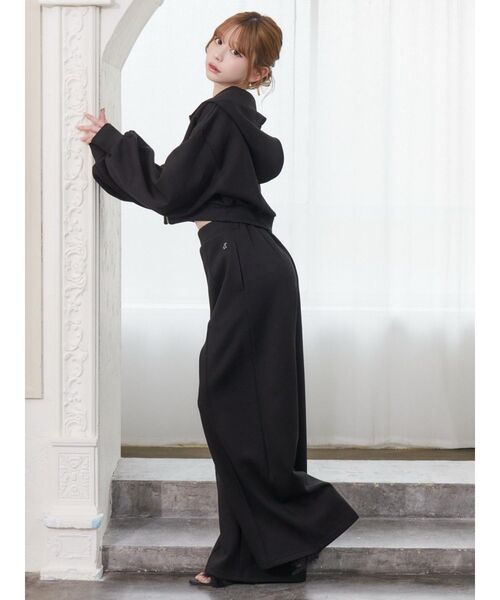 EATME（イートミー）の「【SETUP】ロゴ刺しゅう入りショートパーカー（パーカー・レディース・アイボリー/ブラック/ブルー/ピンク・FREE）」の7枚目の写真