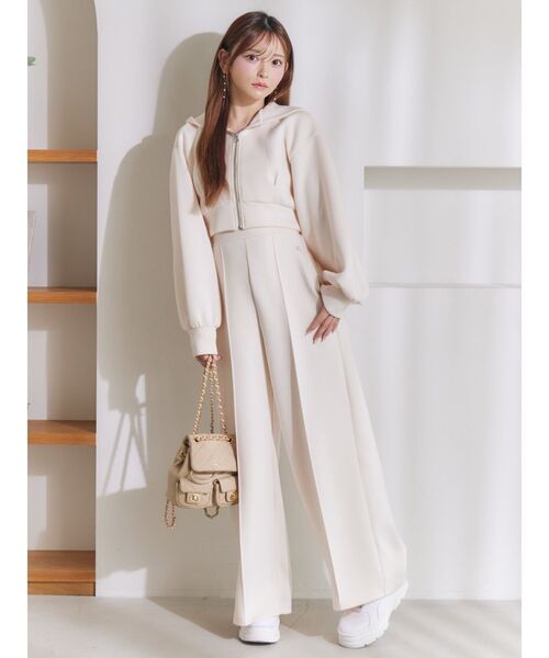 EATME（イートミー）の「【SETUP】ロゴ刺しゅう入りショートパーカー（パーカー・レディース・アイボリー/ブラック/ブルー/ピンク・FREE）」の21枚目の写真