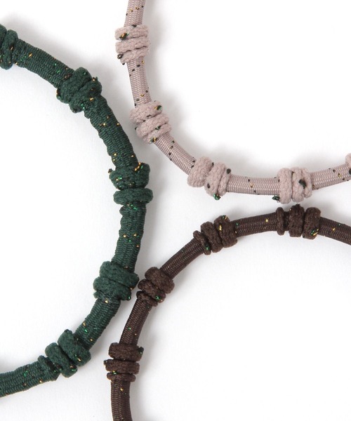 niko and...(ニコアンド)の「ポイント3SETヘアゴム(ヘアゴム・レディース・ブラック/グリーン・0)」の4枚目の写真