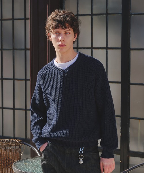 Regen Glanz(レーゲングランツ)の「vneck fisherman knit / Vネックフィッシャーマンニット(ニット/セーター・メンズ・ライトブルー/グレー/ネイビー/ライトパープル/レッド・MEDIUM/SMALL/LARGE)」の8枚目の写真