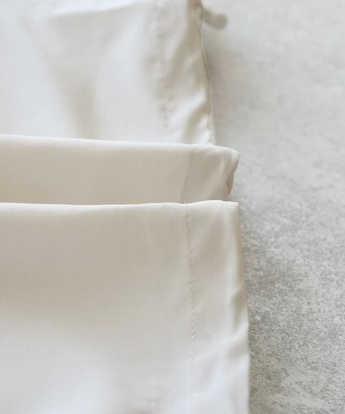 reca(レカ)の「ボリューム袖マウンテンパーカー(マウンテンパーカー・レディース・ライトカーキ/アイボリー・M)」の6枚目の写真