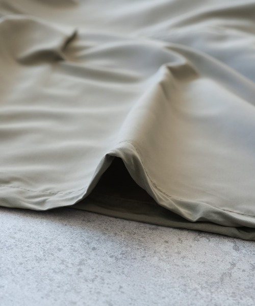 reca(レカ)の「ボリューム袖マウンテンパーカー(マウンテンパーカー・レディース・ライトカーキ/アイボリー・M)」の9枚目の写真