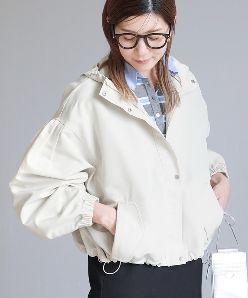 reca(レカ)の「ボリューム袖マウンテンパーカー(マウンテンパーカー・レディース・ライトカーキ/アイボリー・M)」の19枚目の写真