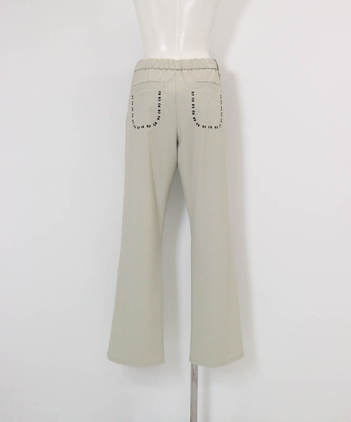 Picone CLUB(ピッコーネクラブ)の「UV冷感ストレートパンツ(その他パンツ・レディース・ブラック/ベージュ/ホワイト・LL/L/M)」の11枚目の写真