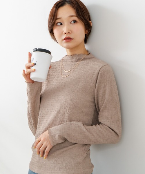 fort point(フォーポイント)の「【C-FORT POINT/フォートポイント】【繊細なシャーリング加工が大人の華やかさを演出】カットシャーリング ボトルネックロンT カットソー 柔らかい シンプル 程よいゆったりシルエット デイリーユース(Tシャツ/カットソー・レディース・ブルー/アイボリー/ブラック/グレー・MEDIUM)」の8枚目の写真