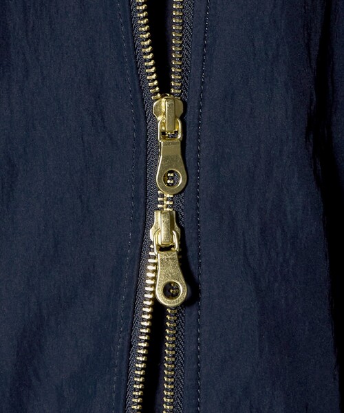 green label relaxing（グリーンレーベルリラクシング）の「コクーン MA-1（MA-1・レディース・モカ/ネイビー・38/36）」の20枚目の写真