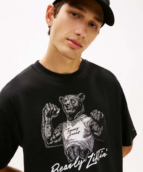 tommy jeans（トミー ジーンズ）の「リラックスフィットベアプリントショートスリーブTシャツ（Tシャツ/カットソー・メンズ・ホワイト/ブラック・MEDIUM/LARGE/X-SMALL/X-LARGE/SMALL）」の6枚目の写真