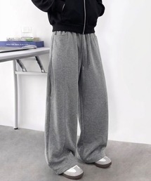 ワイドスウェットパンツ