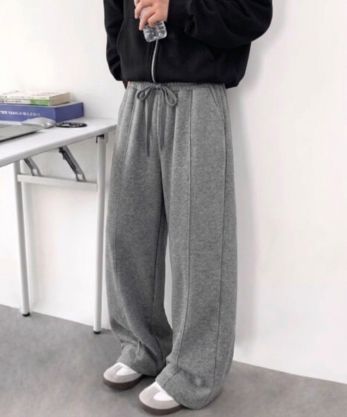 B.R.U(ブル)の「ワイドスウェットパンツ(スウェットパンツ・メンズ・ブラック/チャコールグレー/グレー・LARGE/MEDIUM)」の12枚目の写真