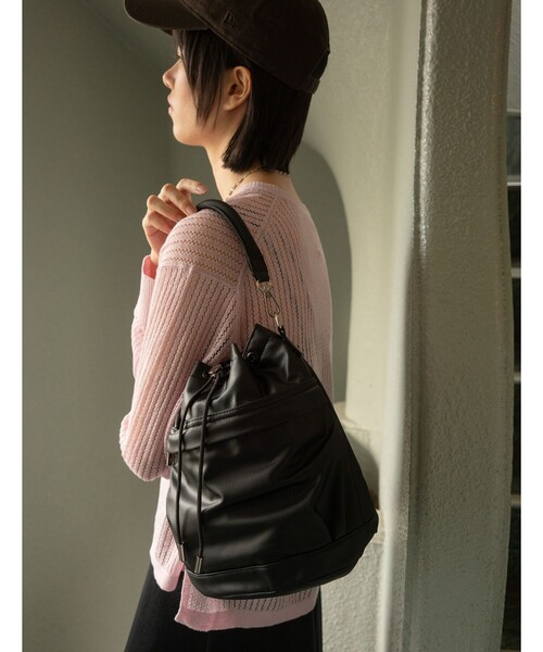 green label relaxing(グリーンレーベルリラクシング)の「【WEB限定】<PARTE>ポケットドロスト バッグ はっ水(ショルダーバッグ・レディース・ナチュラル/ブラウン/ブラック/モカ・FREE)」の1枚目の写真
