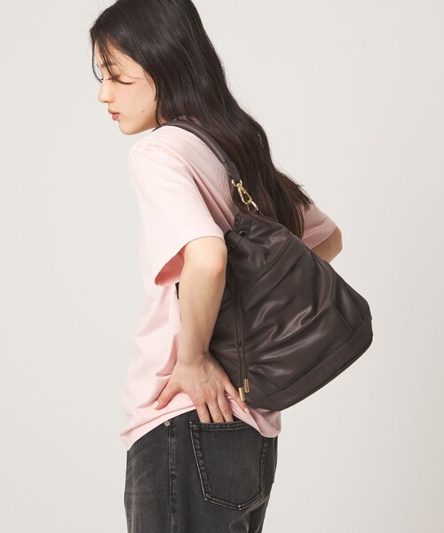 green label relaxing(グリーンレーベルリラクシング)の「【WEB限定】<PARTE>ポケットドロスト バッグ はっ水(ショルダーバッグ・レディース・ナチュラル/ブラウン/ブラック/モカ・FREE)」の21枚目の写真