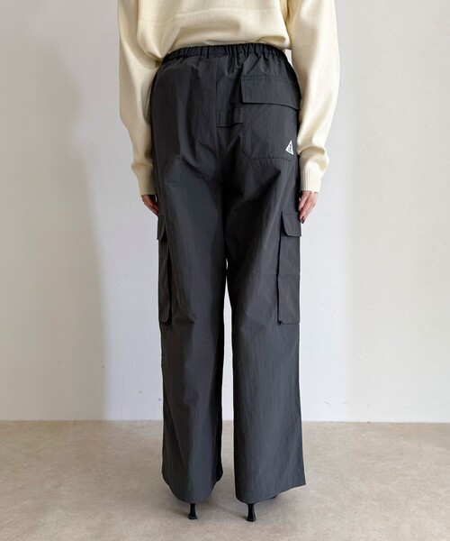 fredy emue（フレディエミュ）の「【GEVACO/ゲバコ】カーゴパンツ（カーゴパンツ・レディース・チャコールグレー/ベージュ/カーキ・38）」の13枚目の写真