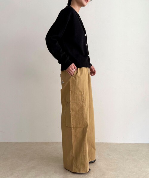 fredy emue（フレディエミュ）の「【GEVACO/ゲバコ】カーゴパンツ（カーゴパンツ・レディース・チャコールグレー/ベージュ/カーキ・38）」の21枚目の写真