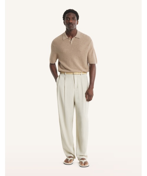 Maison Kitsune(メゾンキツネ)の「TEXTURED MERINO COTTON SHORT SLEEVE POLO(ポロシャツ・メンズ・ベージュ/ライトベージュ・XS/S/M/L)」の5枚目の写真