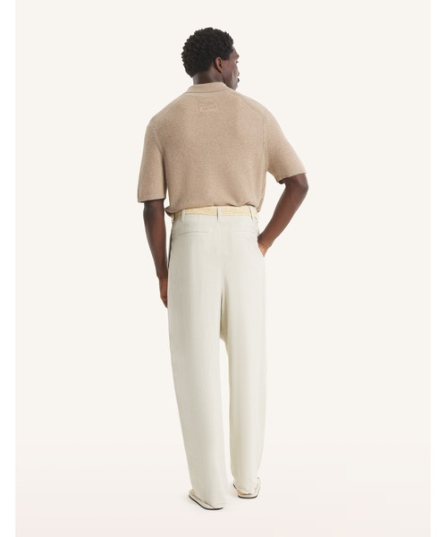 Maison Kitsune(メゾンキツネ)の「TEXTURED MERINO COTTON SHORT SLEEVE POLO(ポロシャツ・メンズ・ベージュ/ライトベージュ・XS/S/M/L)」の6枚目の写真