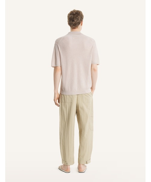 Maison Kitsune(メゾンキツネ)の「TEXTURED MERINO COTTON SHORT SLEEVE POLO(ポロシャツ・メンズ・ベージュ/ライトベージュ・XS/S/M/L)」の13枚目の写真