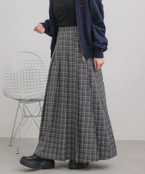 RETRO GIRL（レトロガール）の「チェックプリーツロングSK（スカート・レディース・ブルー系その他2/ブラック系その他2・FREE）」の18枚目の写真