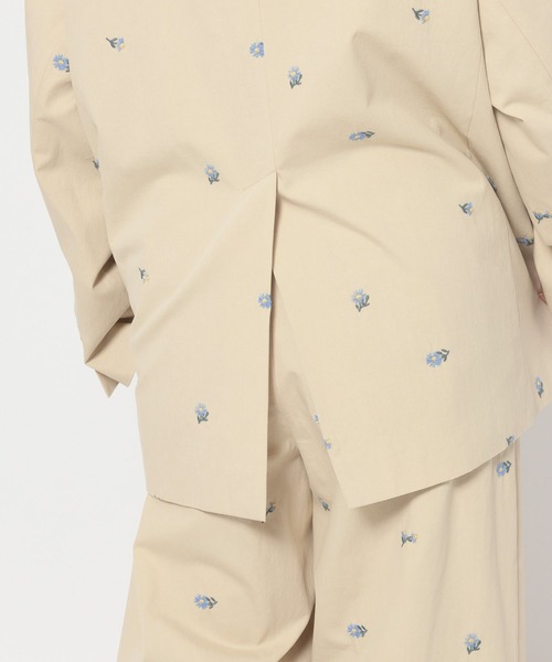 LOWRYS FARM(ローリーズファーム)の「C/Nシシュウダブルジャケット 655805(その他アウター・レディース・ベージュ・FREE)」の9枚目の写真