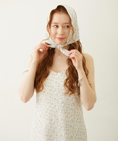 MILKFED.（ミルクフェド）の「FLORAL CAMISOLE DRESS（ワンピース・レディース・ブラック/ライトブルー/ホワイト・ONE SIZE）」の5枚目の写真