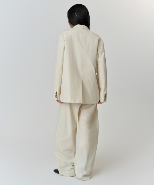 MUSINSA STANDARD WOMAN（ムシンサスタンダードウーマン）の「ウィメンズウォッシュドコットンオーバーサイズブレザー[クリーム]（テーラードジャケット・レディース・その他・LARGE/SMALL/MEDIUM/X-SMALL）」の3枚目の写真