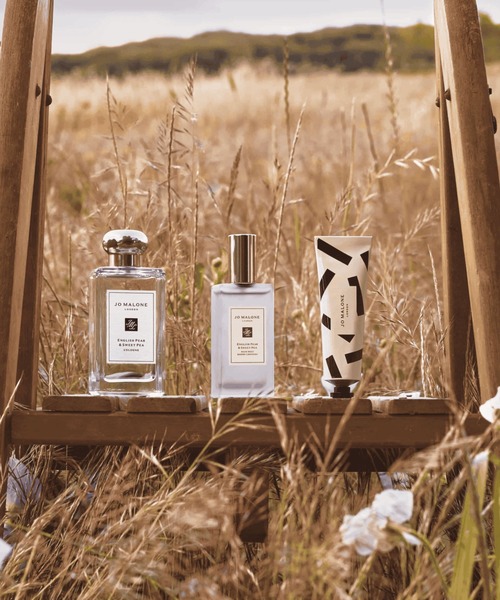 JO MALONE LONDON（ジョーマローンロンドン ）の「ジョー マローン ロンドン イングリッシュ ペアー & スイート ピー ヘア ミスト 30mL（フレグランスミスト・レディース・その他・FREE）」の4枚目の写真