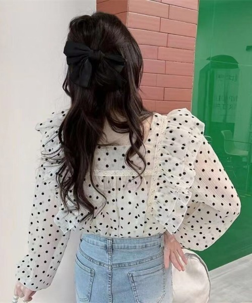 Ritzy（リッツィー）の「ドット柄シアーバルーンスリーブブラウス（シャツ/ブラウス・レディース・ホワイト・LARGE/MEDIUM）」の4枚目の写真