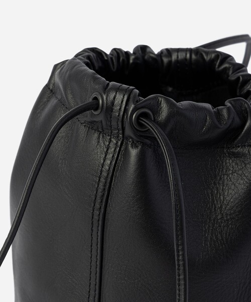 Saturdays NYC（サタデーズ ニューヨークシティ ）の「SNYC Drawstring Mini Bag（ハンドバッグ・メンズ・ブラック・FREE）」の6枚目の写真