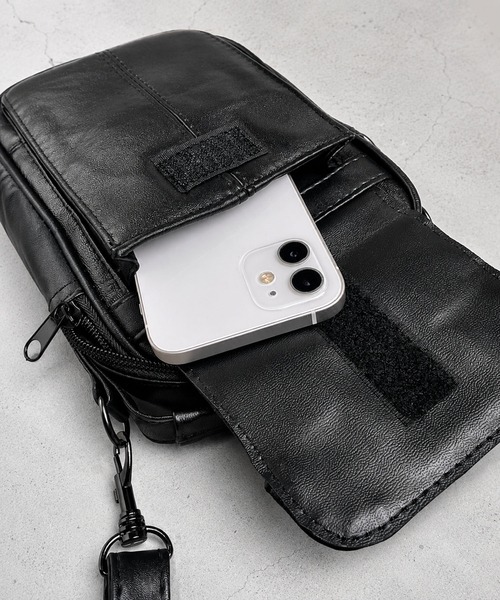 CALIFORNIA OUTFITTERS(カリフォルニア アウトフィッターズ)の「3C23_sz ラム革 ミニ レザー ショルダーバッグ(ショルダーバッグ・メンズ・ブラック・ONESIZE)」の4枚目の写真