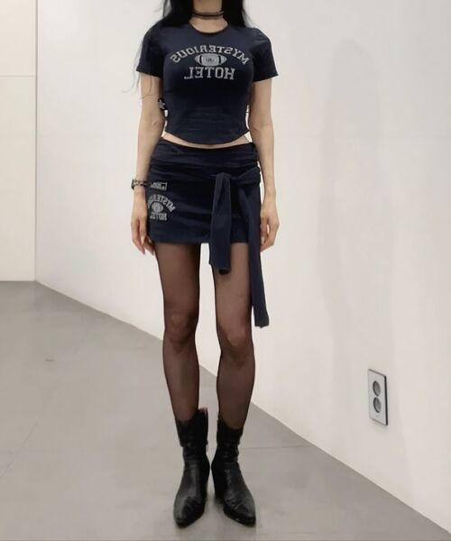 THE MYSTERIOUS HOTEL（ザミステリアスホテル）の「RUGBY U LINE T-SHIRT [NAVY]（Tシャツ/カットソー・レディース・その他・FREE）」の8枚目の写真