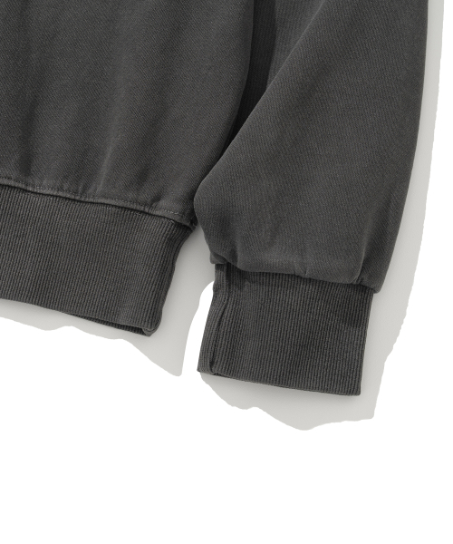 KNITTED(ニッティド)の「ピグメントハート スウェット CHARCOAL(スウェット・レディース・その他・MEDIUM/LARGE/X-LARGE)」の4枚目の写真