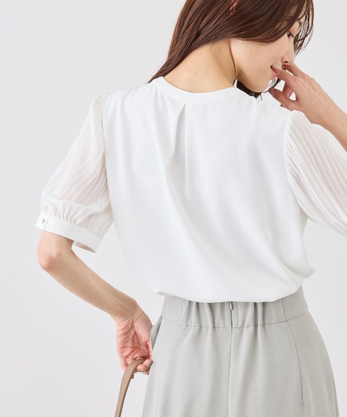 ROPE' PICNIC（ロペピクニック）の「袖プリーツハーフスリーブブラウス（シャツ/ブラウス・レディース・チャコールグレー/ホワイト/サックスブルー/ラベンダー・FREE）」の19枚目の写真