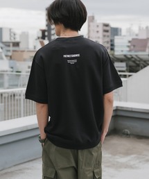POET MEETS DUBWISE（ポエットミーツダブワイズ）の「POET MEETS DUBWISE/ポエットミーツダブワイズ PMD LOGO BACKPILE SWEAT T-Shirt スウェットTシャツ 2026年 夏 夏服（Tシャツ/カットソー）」