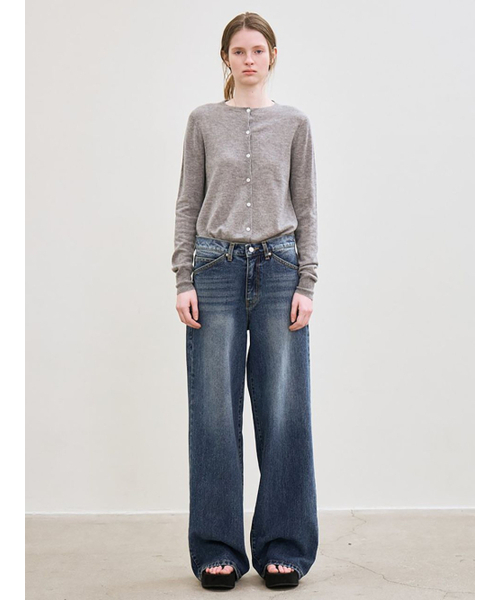 le（ル）の「wide-fit denim pants (blue)（デニムパンツ・レディース・その他・SMALL/MEDIUM/LARGE）」の2枚目の写真