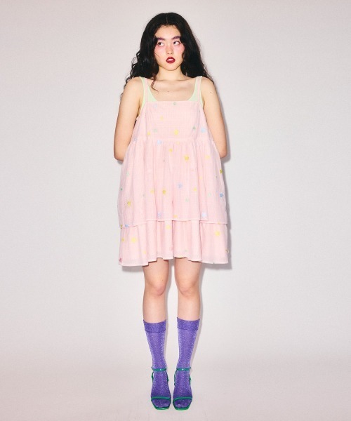 Candy Stripper（キャンディストリッパー）の「SHEER TWINKLE CAMISOLE MINI ドレス（ワンピース・レディース・ライトイエロー/ライトピンク/ライトブルー・FREE）」の9枚目の写真