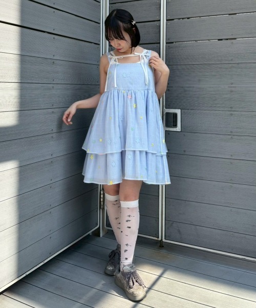 Candy Stripper（キャンディストリッパー）の「SHEER TWINKLE CAMISOLE MINI ドレス（ワンピース・レディース・ライトイエロー/ライトピンク/ライトブルー・FREE）」の12枚目の写真