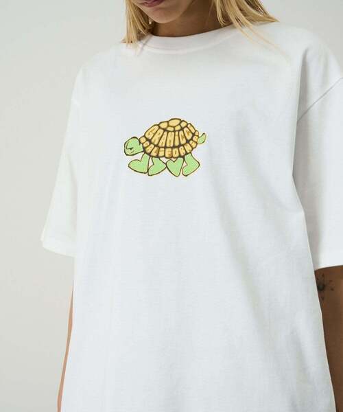 Gramicci（グラミチ）の「TURTLE TEE / タートルTシャツ Gramicci グラミチ（Tシャツ/カットソー・メンズ・オレンジ系その他/ブラック系その他/ラベンダー/ホワイト・S/M/XL/XXL/L）」の2枚目の写真