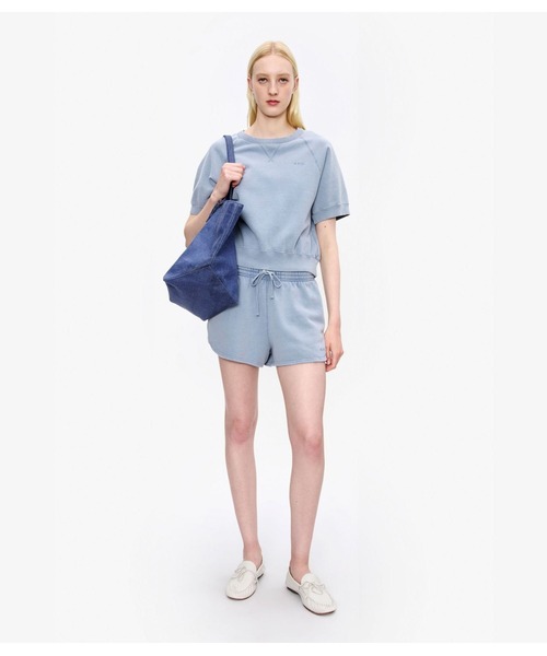 A.P.C.（アーペーセー）の「SWEATSHIRT PATTI（スウェット・レディース・ライトブルー・M/S）」の2枚目の写真