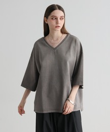 【ELLUV/エルヴ】ファインコットンスムース ヴィンテージスノーグラデーション ショート丈 半袖VネックTシャツ