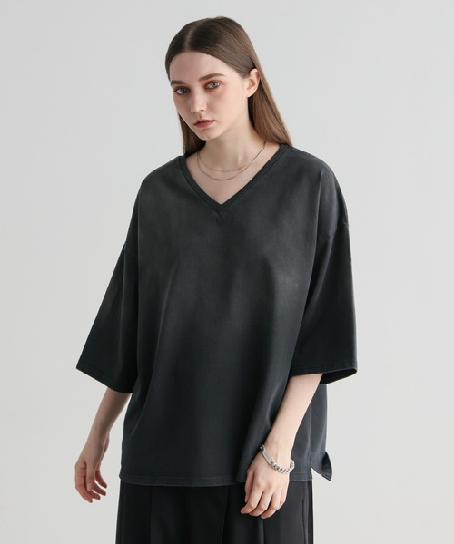 ELLUV(エルブ)の「【ELLUV/エルヴ】ファインコットンスムース ヴィンテージスノーグラデーション ショート丈 半袖VネックTシャツ(Tシャツ/カットソー・メンズ・グレー系その他/ブラック系その他・S/M/L)」の10枚目の写真