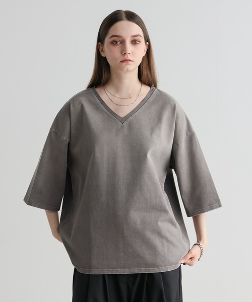 ELLUV(エルブ)の「【ELLUV/エルヴ】ファインコットンスムース ヴィンテージスノーグラデーション ショート丈 半袖VネックTシャツ(Tシャツ/カットソー・メンズ・グレー系その他/ブラック系その他・S/M/L)」の18枚目の写真