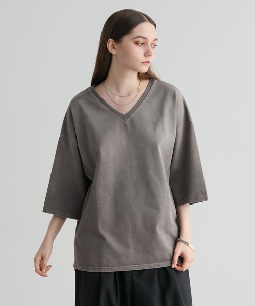 ELLUV(エルブ)の「【ELLUV/エルヴ】ファインコットンスムース ヴィンテージスノーグラデーション ショート丈 半袖VネックTシャツ(Tシャツ/カットソー・メンズ・グレー系その他/ブラック系その他・S/M/L)」の19枚目の写真