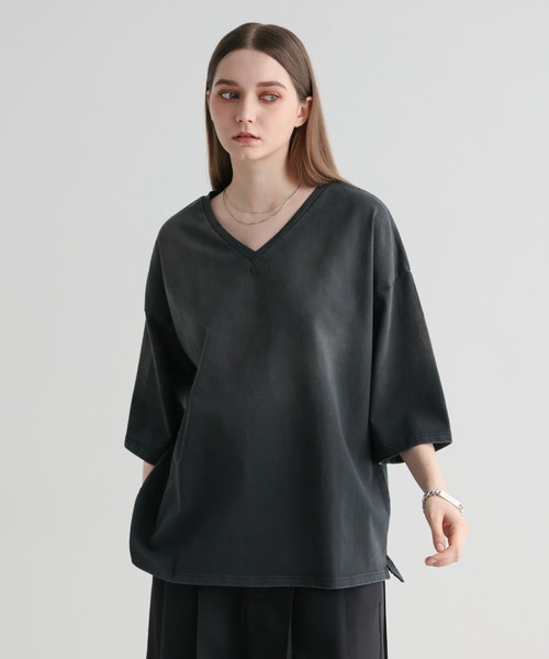 ELLUV(エルブ)の「【ELLUV/エルヴ】ファインコットンスムース ヴィンテージスノーグラデーション ショート丈 半袖VネックTシャツ(Tシャツ/カットソー・メンズ・グレー系その他/ブラック系その他・S/M/L)」の15枚目の写真