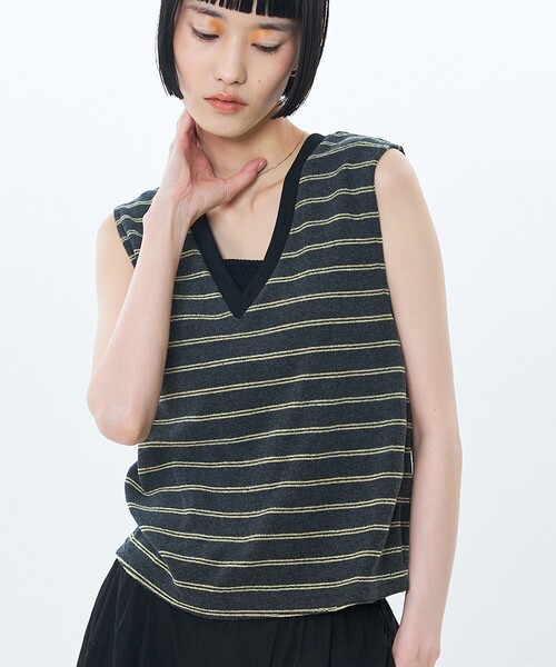 NOMINE(ノミネ)の「前後2WAY パイル タンク(タンクトップ・レディース・グレー/ブラック/グリーン/モカ・フリー)」の2枚目の写真