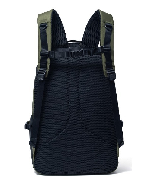 BEAMS DESIGN(ビームス デザイン)の「BEAMS DESIGN(ビームスデザイン) Roughly バックパック(バックパック/リュック・メンズ・ネイビー/パープル/カーキ/ブラック・FREE)」の12枚目の写真