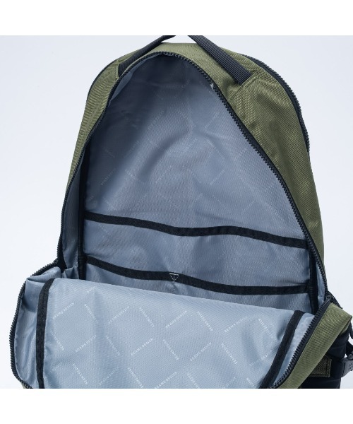 BEAMS DESIGN(ビームス デザイン)の「BEAMS DESIGN(ビームスデザイン) Roughly バックパック(バックパック/リュック・メンズ・ネイビー/パープル/カーキ/ブラック・FREE)」の15枚目の写真