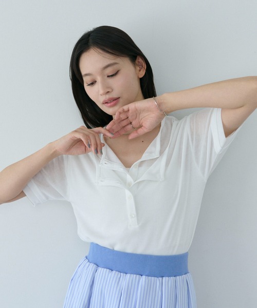 SOYEN(ソイエン)の「フェイクレイヤードシアーヘンリーネック半袖Tシャツ(Tシャツ/カットソー・レディース・ライトブルー/オフホワイト/ブルー・F)」の7枚目の写真